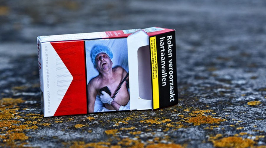 Les photos et messages sur les paquets de cigarettes, un atout de taille pour arreter de fumer
