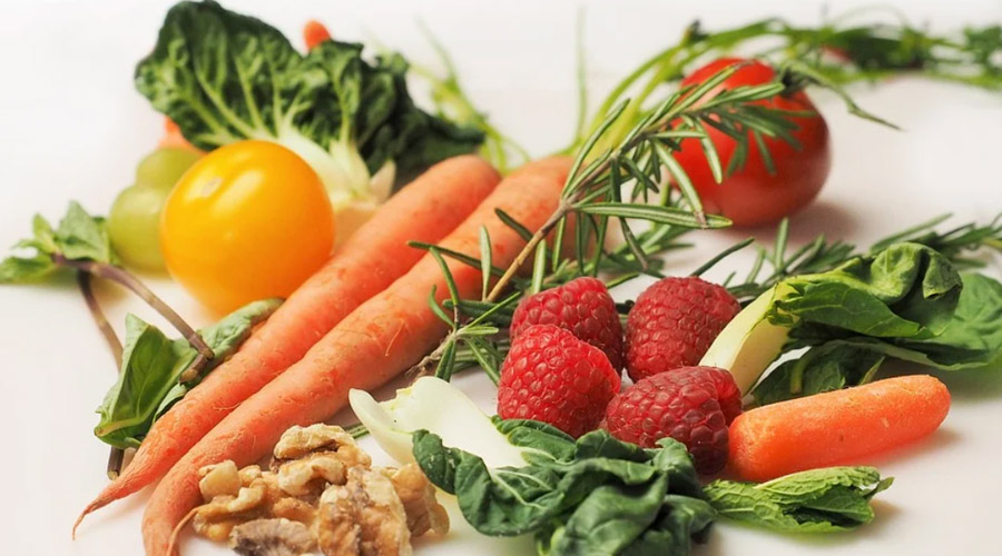 Consommer des fruits et légumes de saison contribue à une alimentation plus saine et plus responsable