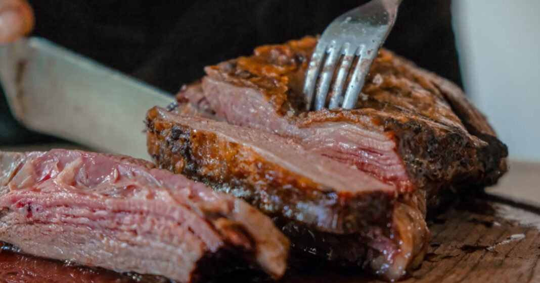 Manger de la viande moins de 5 fois par semaine serait bénéfique pour notre santé