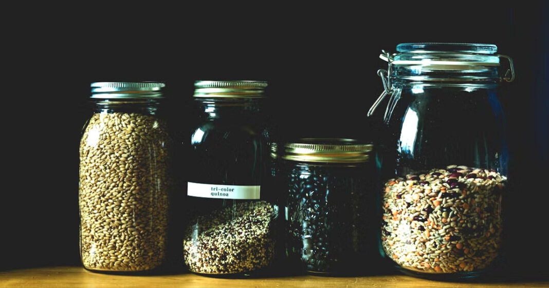 Manger des céréales complètes serait meilleur que de manger des aliments ultra-transformés