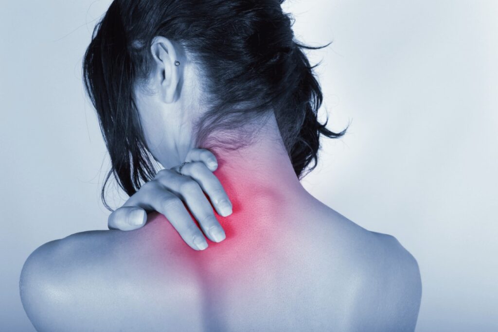 Douleur démarrant dans les cervicales