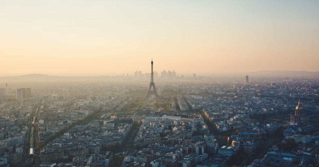 La pollution de l'air baisse en région parisienne