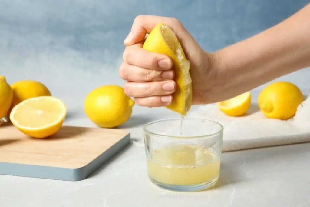 Le jus de citron apaise les piqures de taon