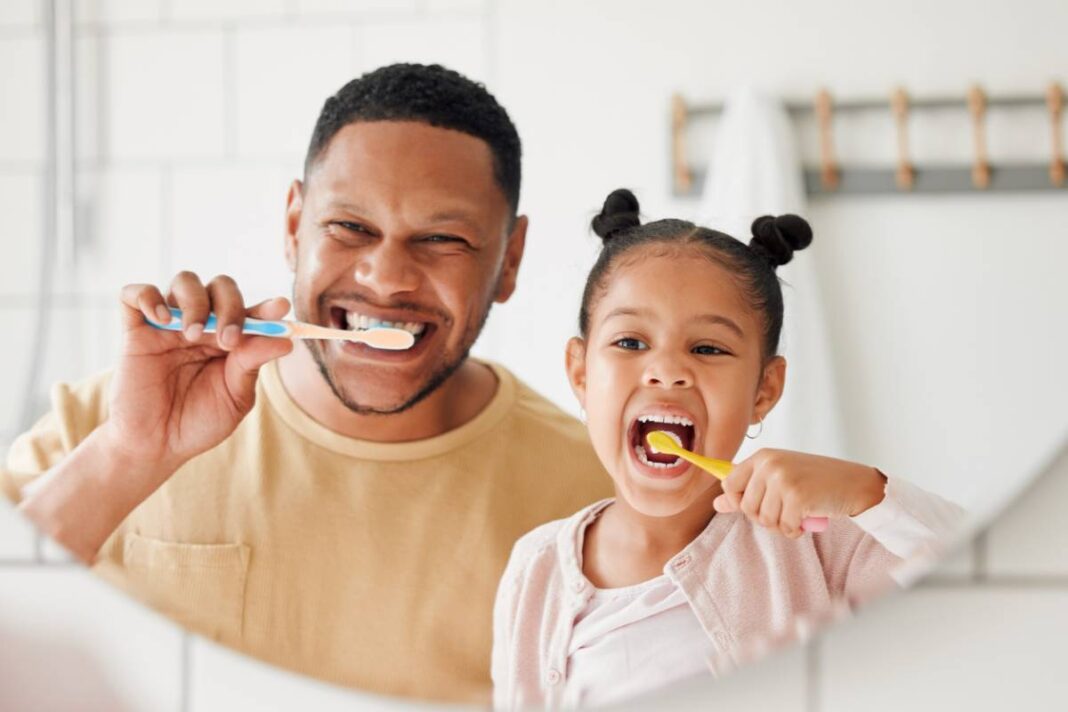 brossage de dents en famille