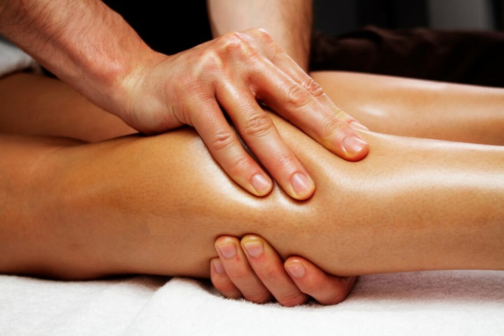 Le drainage lymphatique peut soulager les jambes lourdes