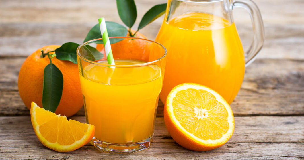 Boire un jus de fruits par jour favoriserait la prise de poids