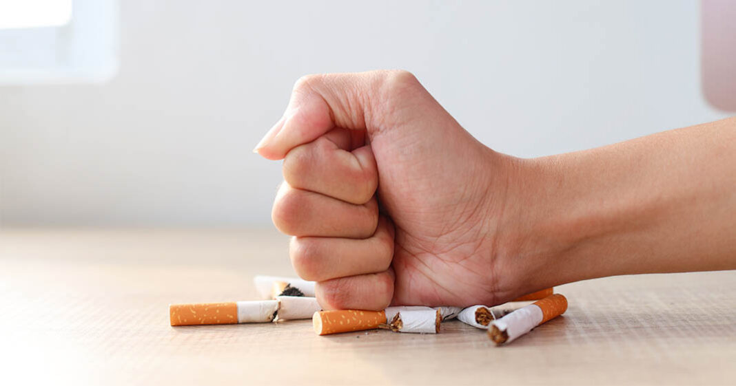 Arrêter de fumer pourrait passer par plus de sport