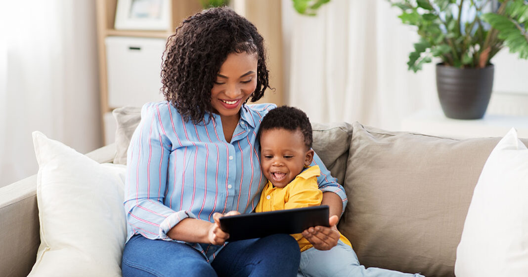 Les parents doivent être sensibilisés pour mieux utiliser les écrans avec les petits