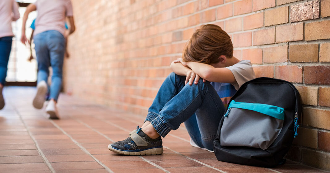 Le harcèlement scolaire touche en majorité les élèves de primaire