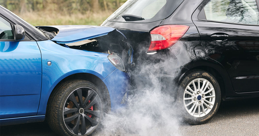 Les femmes subissant un accident de voiture auraient davantage de séquelles